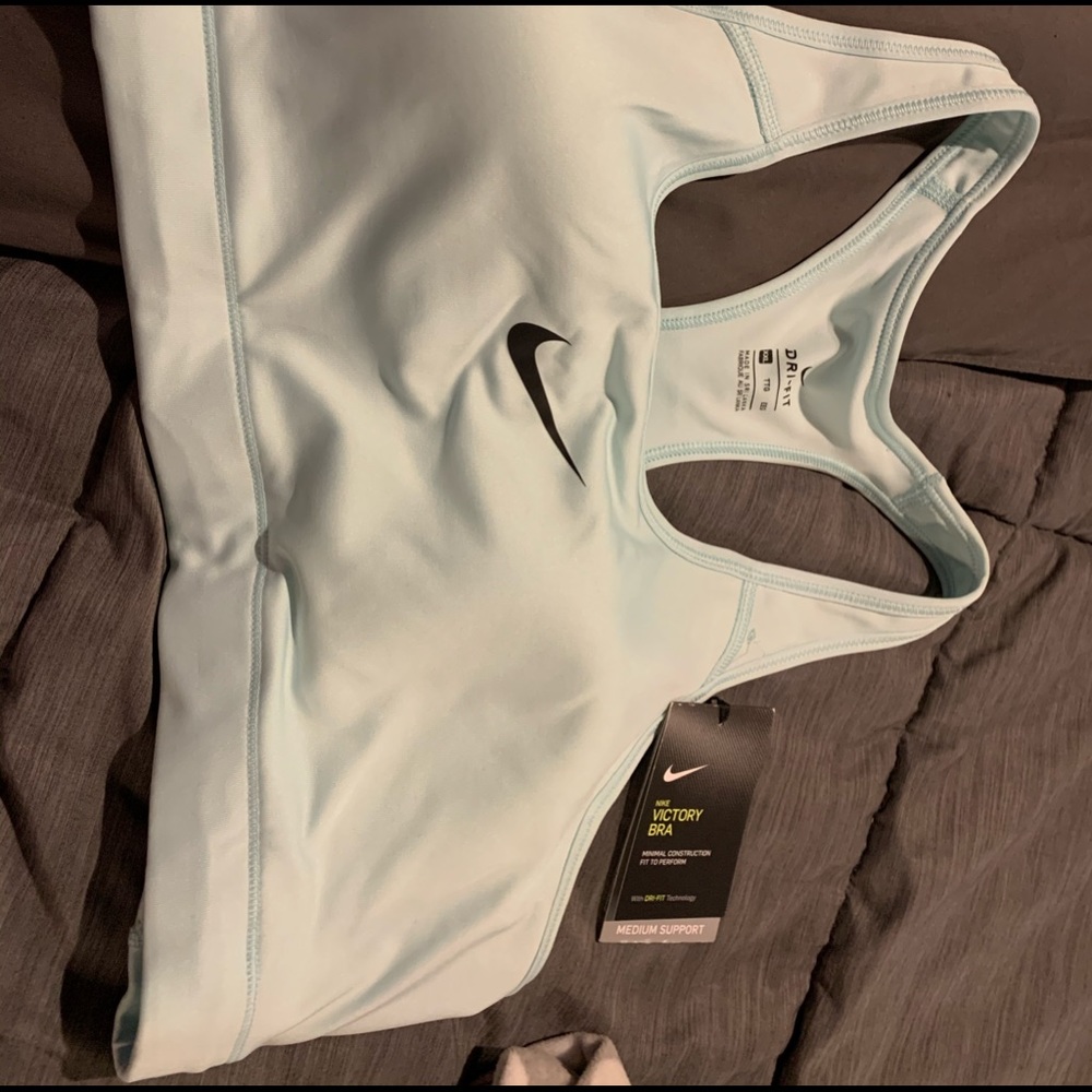 Brand new Nike sports bra